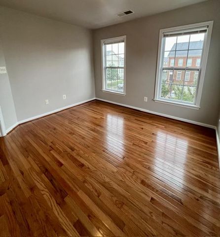 25130 CUTGRASS TER, Aldie, VA 20105
