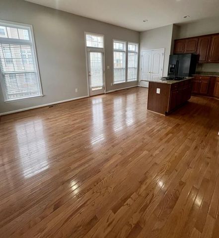 25130 CUTGRASS TER, Aldie, VA 20105
