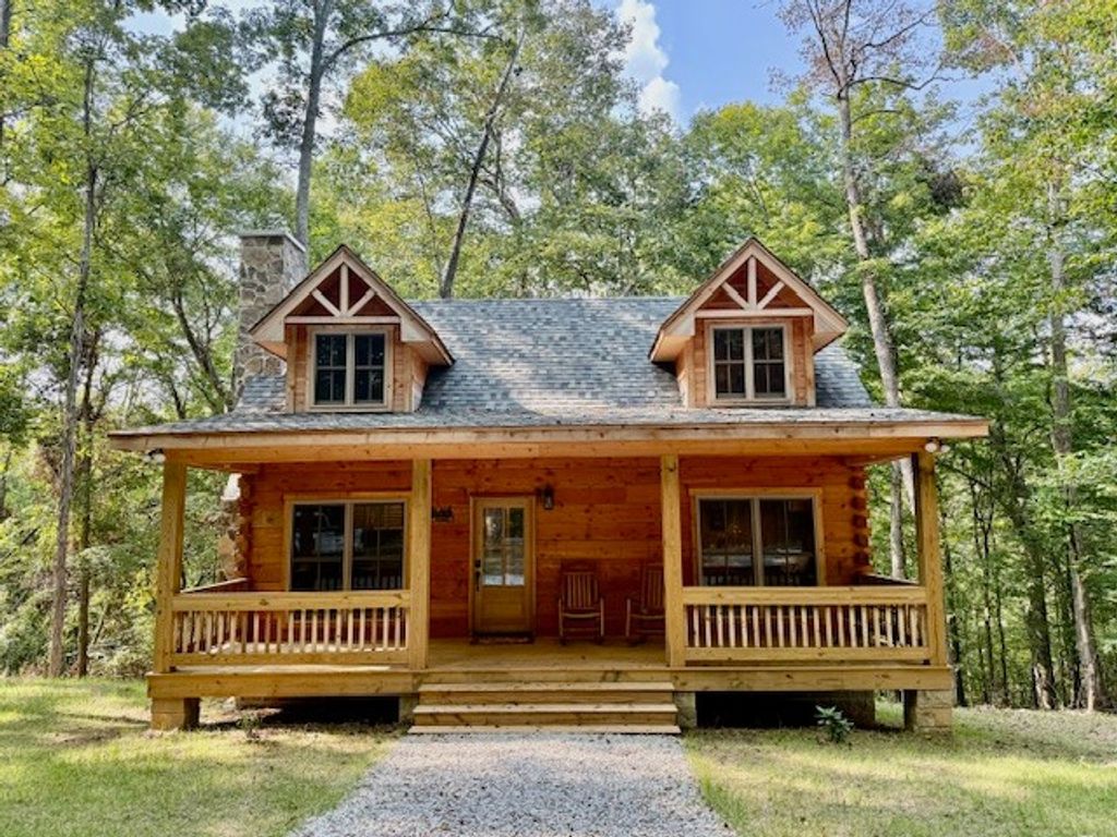 1048 Turkey Creek Boat Dock Rd, Tullahoma, TN 37388