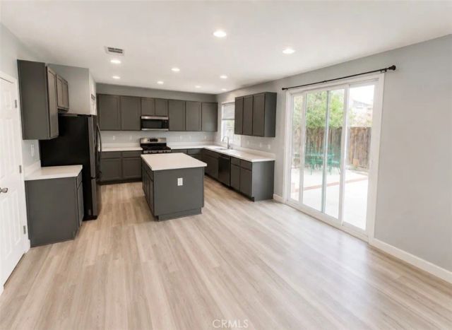 33012 Seville, Lake Elsinore, CA 92530