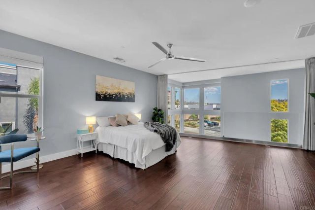 2440 Via Alta, San Diego, CA 92108