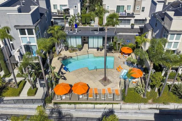 2440 Via Alta, San Diego, CA 92108