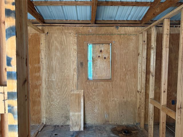 103 Valasta Street, Whitney, TX 76692