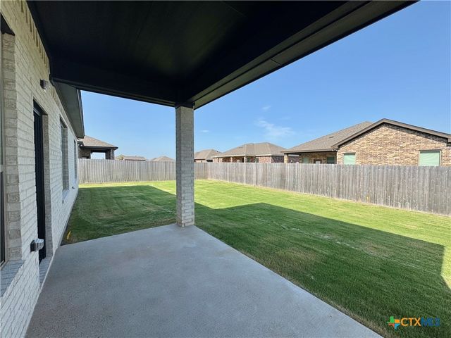 405 Magnolia, Troy, TX 76579