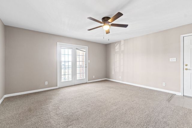 426 Jack Miller Blvd Apt E, Clarksville, TN 37042