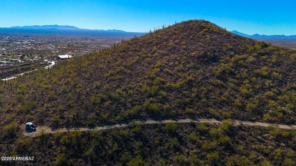 Image 12 of property listing at TBD S Villa Sueno Lejos 10 Acres -- --, Tucson, AZ 85746
