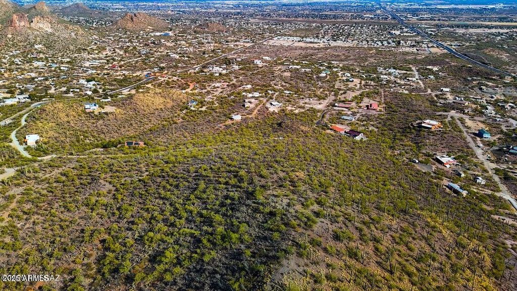 Image 15 of property listing at TBD S Villa Sueno Lejos 10 Acres -- --, Tucson, AZ 85746