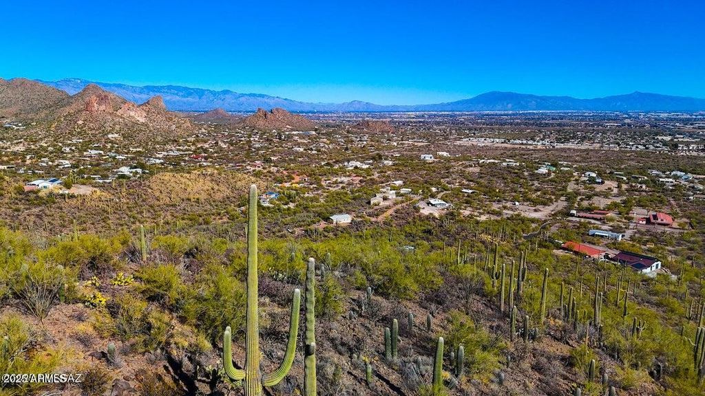 Image 3 of property listing at TBD S Villa Sueno Lejos 10 Acres -- --, Tucson, AZ 85746