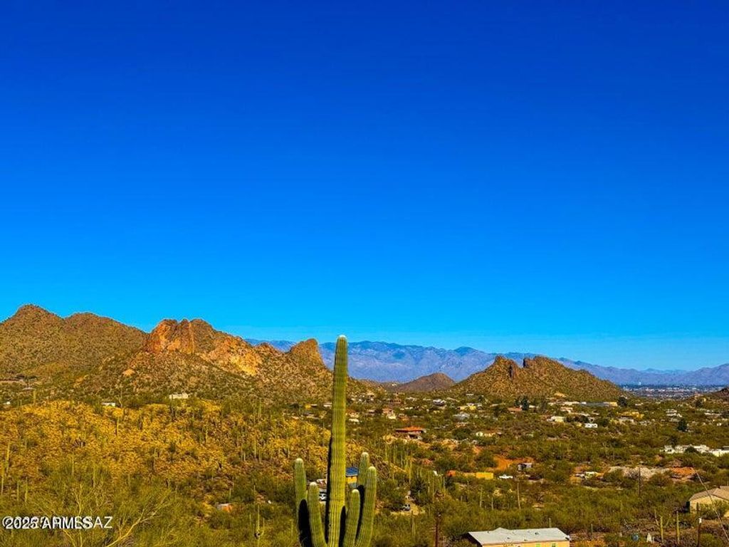 Image 6 of property listing at TBD S Villa Sueno Lejos 10 Acres -- --, Tucson, AZ 85746