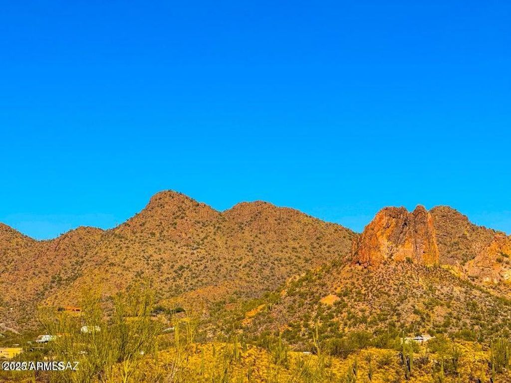 Image 7 of property listing at TBD S Villa Sueno Lejos 10 Acres -- --, Tucson, AZ 85746