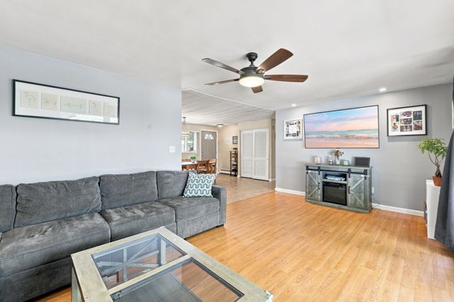 188 Baldwin Ave, Framingham, MA 01701