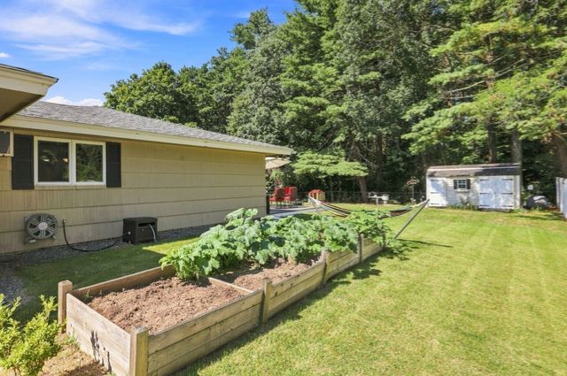 188 Baldwin Ave, Framingham, MA 01701