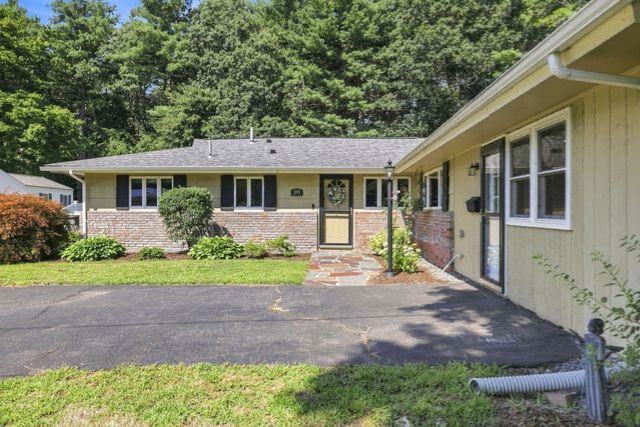 188 Baldwin Ave, Framingham, MA 01701