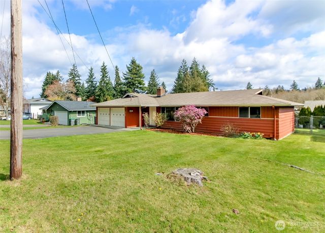 2155 Mitchell Rd, Port Orchard, WA 98366