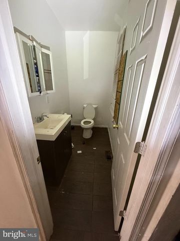 803 W 7TH ST, Wilmington, DE 19801