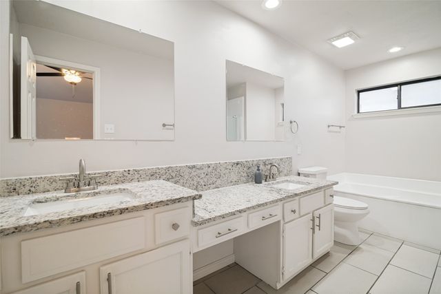 521 Clear Springs Drive, Mesquite, TX 75150