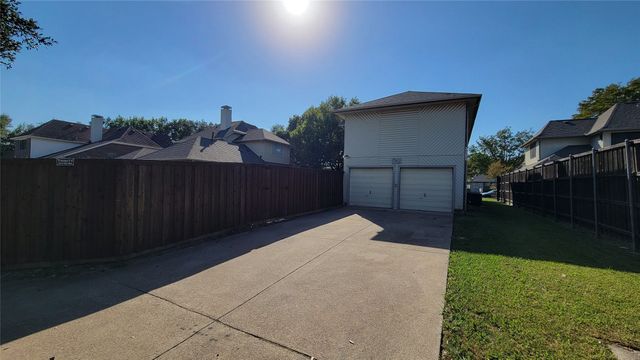 521 Clear Springs Drive, Mesquite, TX 75150