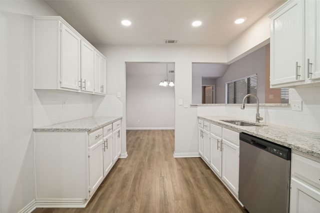 521 Clear Springs Drive, Mesquite, TX 75150