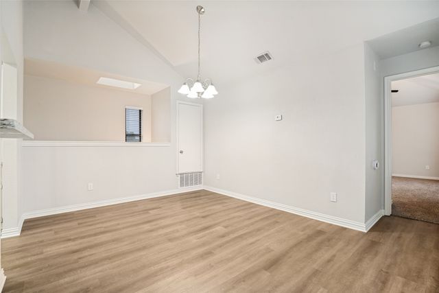 521 Clear Springs Drive, Mesquite, TX 75150