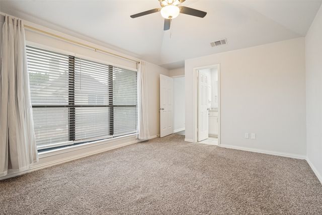 521 Clear Springs Drive, Mesquite, TX 75150