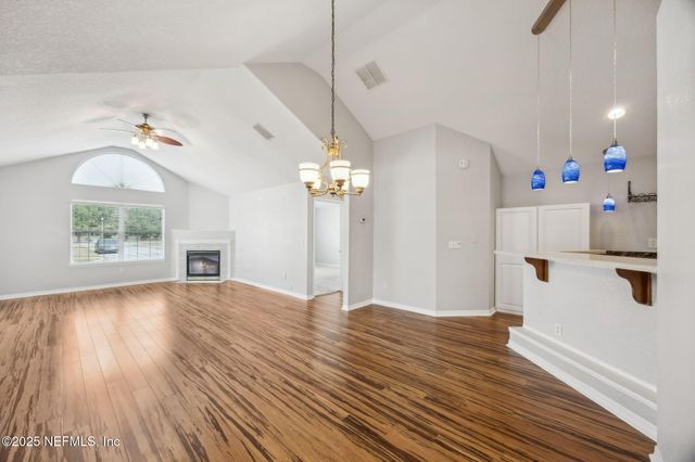 4362 EDGEWATER CROSSING Drive 21-4, Jacksonville, FL 32257