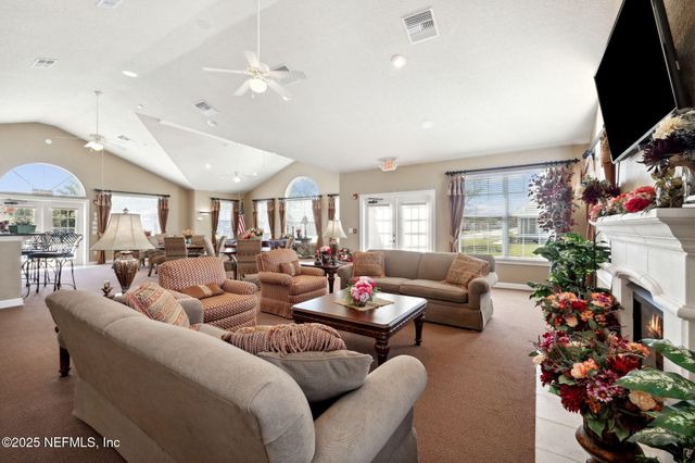 4362 EDGEWATER CROSSING Drive 21-4, Jacksonville, FL 32257