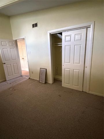 4102 Sherwood Lane 12, Houston, TX 77092