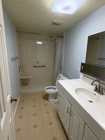 4102 Sherwood Lane 12, Houston, TX 77092