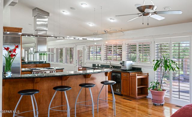 6108 PINEHURST Drive, El Paso, TX 79912