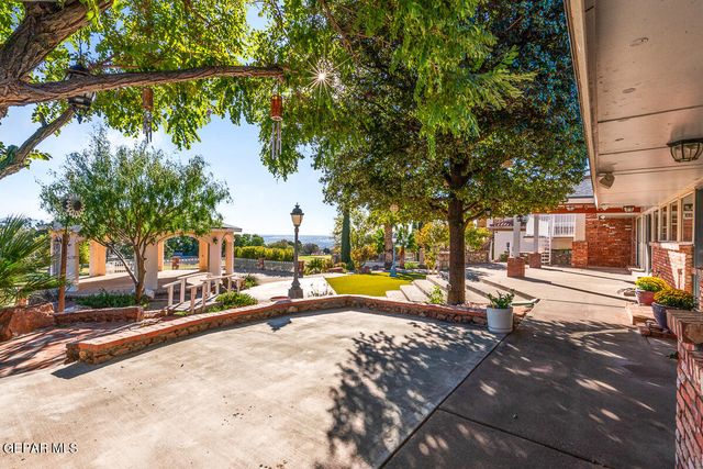 6108 PINEHURST Drive, El Paso, TX 79912