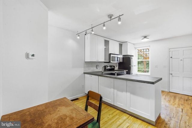 3108 BRENTWOOD AVE, Baltimore, MD 21218