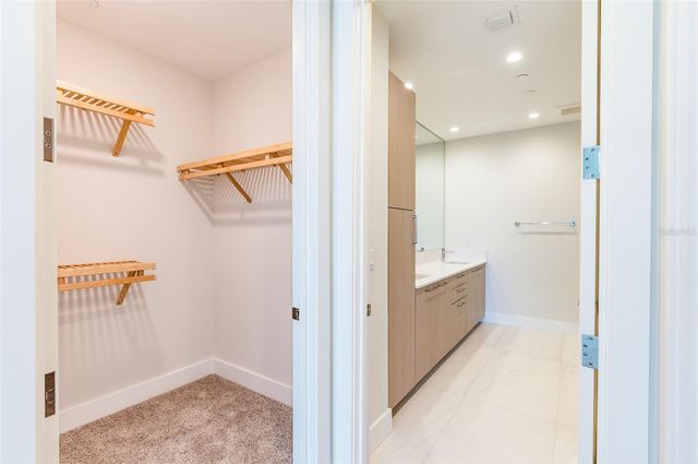 275 1ST AVENUE SOUTH 2208, St Petersburg, FL 33701