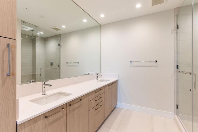275 1ST AVENUE SOUTH 2208, St Petersburg, FL 33701