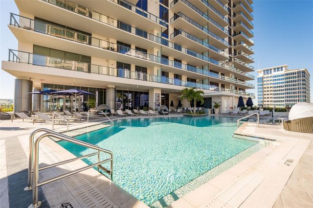 275 1ST AVENUE SOUTH 2208, St Petersburg, FL 33701