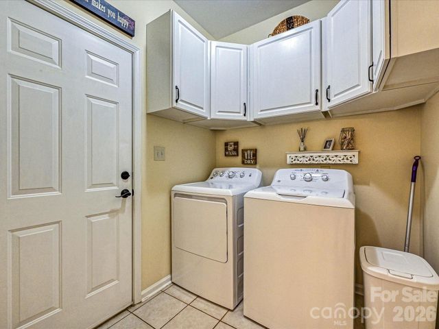 132 Gray Cliff Drive, Mooresville, NC 28117