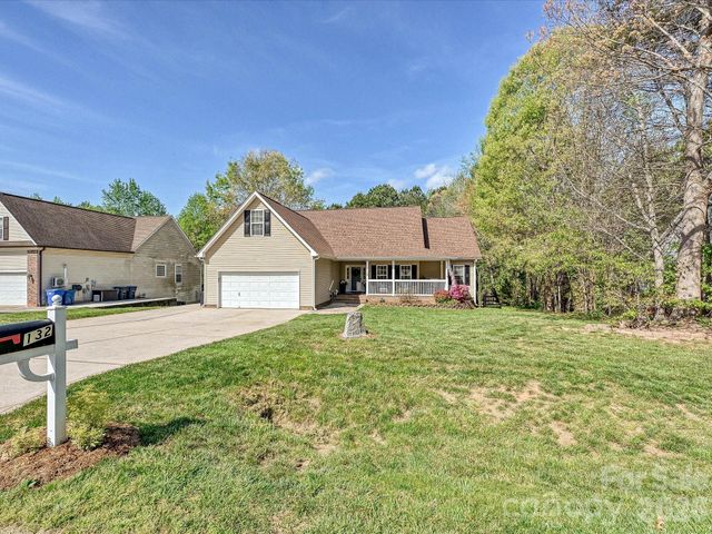 132 Gray Cliff Drive, Mooresville, NC 28117