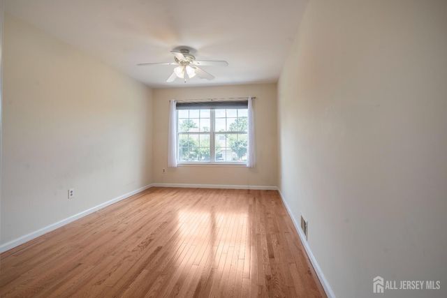 1301 Dahlia Circle, South Brunswick, NJ 08810