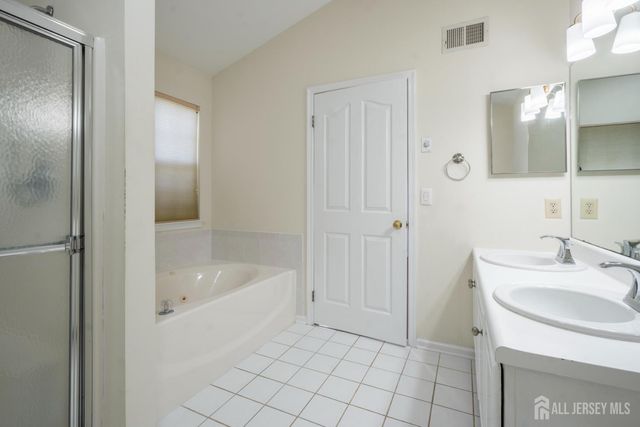1301 Dahlia Circle, South Brunswick, NJ 08810