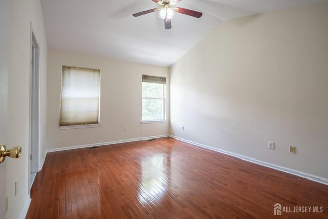 1301 Dahlia Circle, South Brunswick, NJ 08810