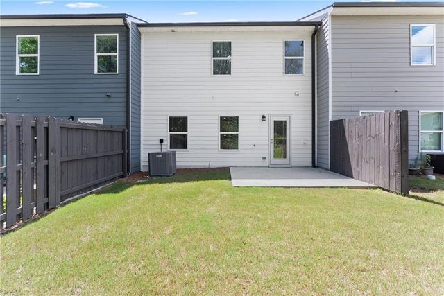 35 Buckingham Lane, Hoschton, GA 30548