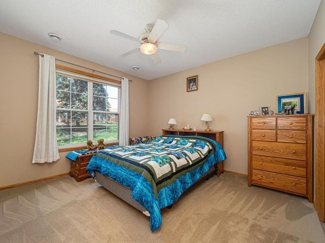 10562 Mississippi Circle N, Brooklyn Park, MN 55443