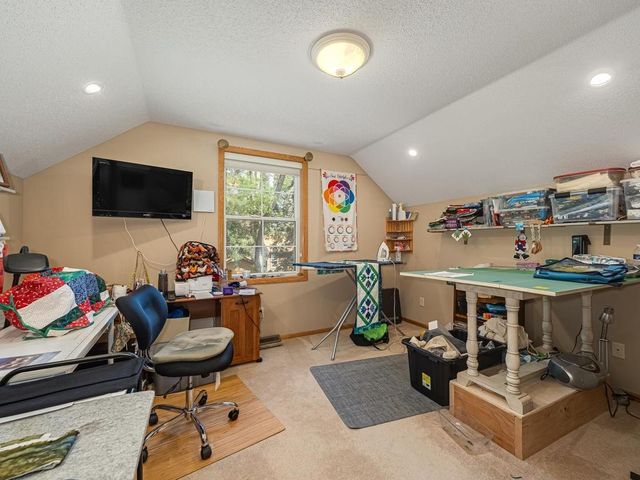 10562 Mississippi Circle N, Brooklyn Park, MN 55443
