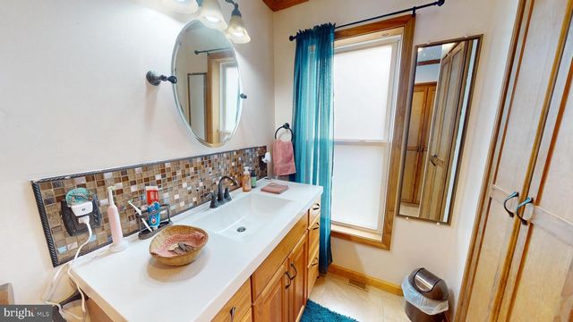 4104 E MAIN ST, Belleville, PA 17004