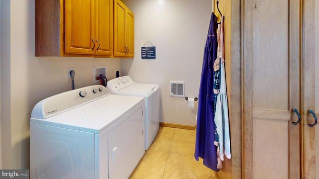 4104 E MAIN ST, Belleville, PA 17004