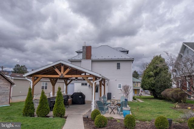 4104 E MAIN ST, Belleville, PA 17004