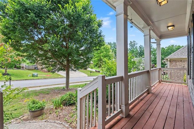 550 Nichols View Way, Suwanee, GA 30024