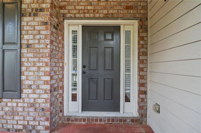 550 Nichols View Way, Suwanee, GA 30024