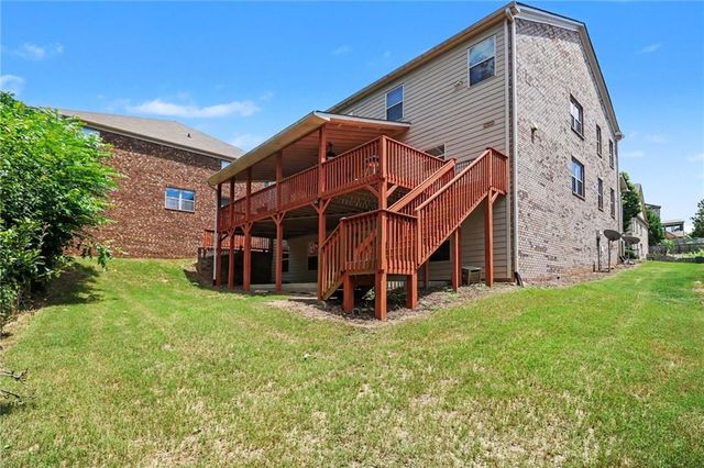 550 Nichols View Way, Suwanee, GA 30024