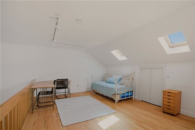 157 Harrison Avenue 14, Newport, RI 02840