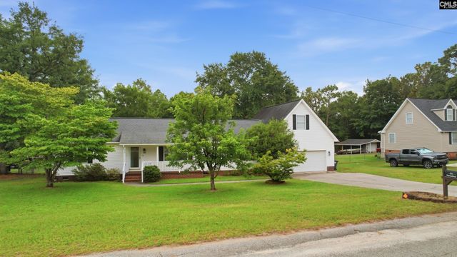 425 Crestwood Arch, Lexington, SC 29073